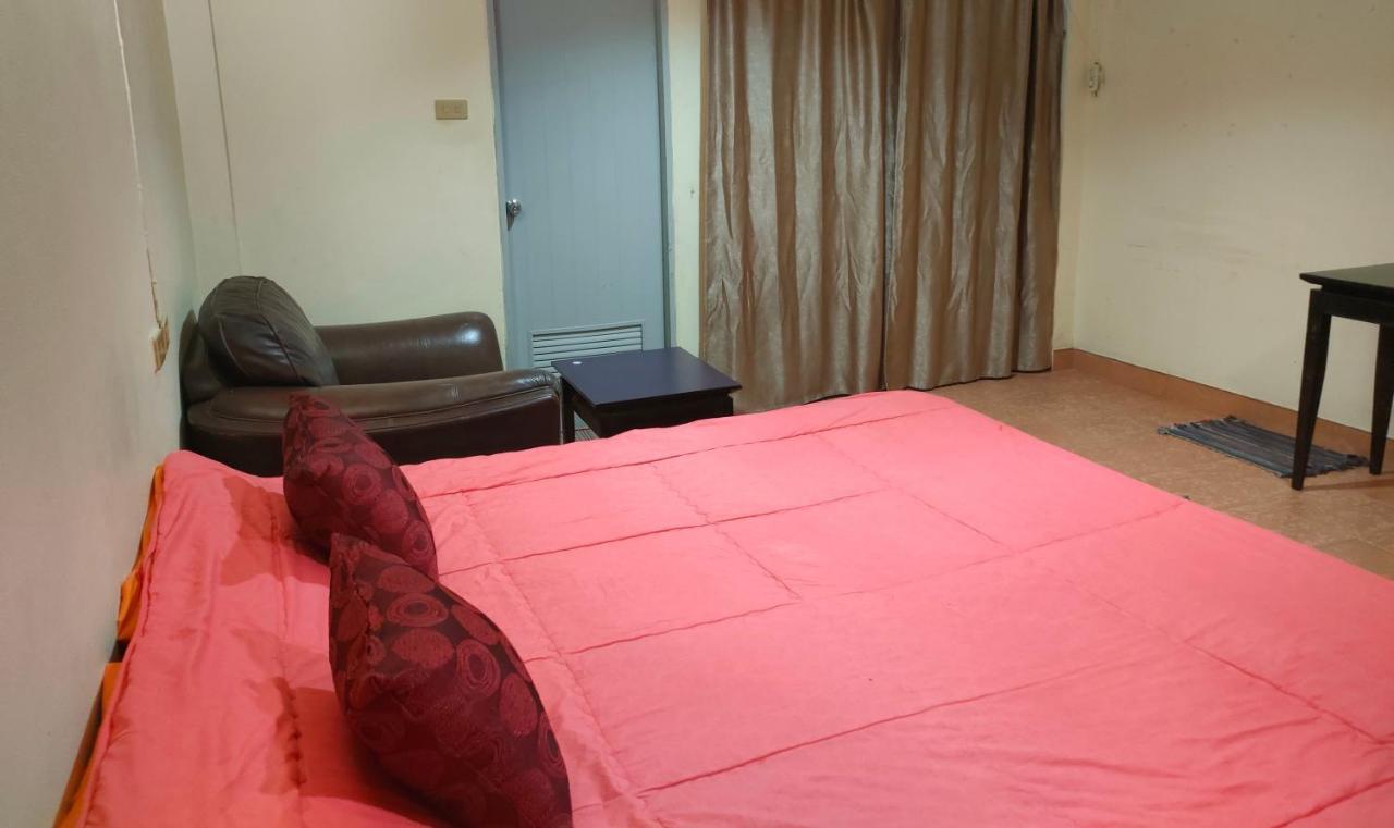 Nong Prue Thai Smile Serviced Appartments מראה חיצוני תמונה